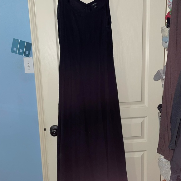Torrid black maxi v-neck - Picture 3 of 3